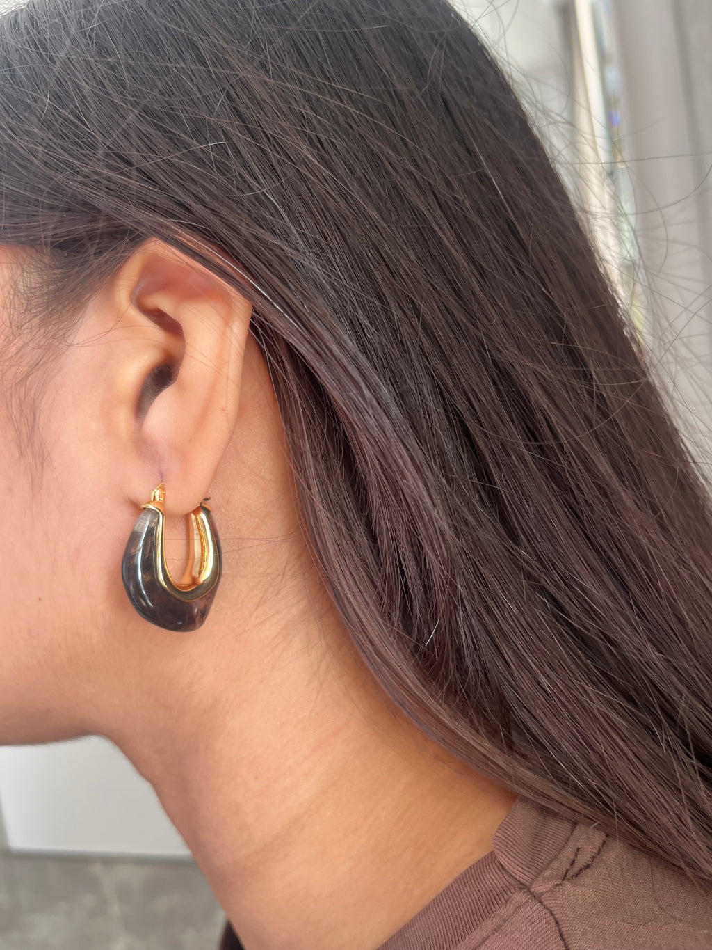 Aura Curve – Noir Gold